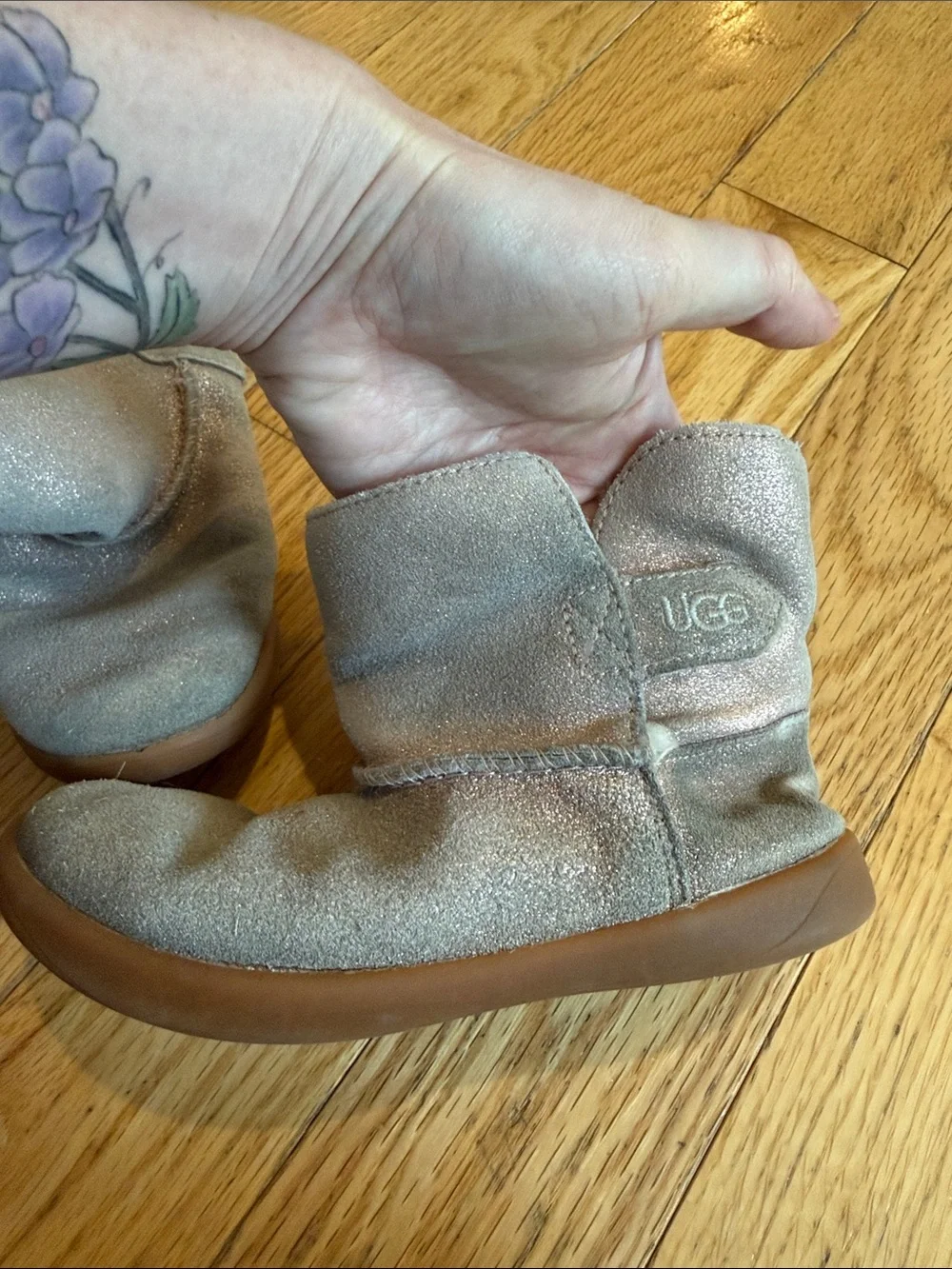 UGG Kids Metallic Silver Sheepskin Slip-On Boots